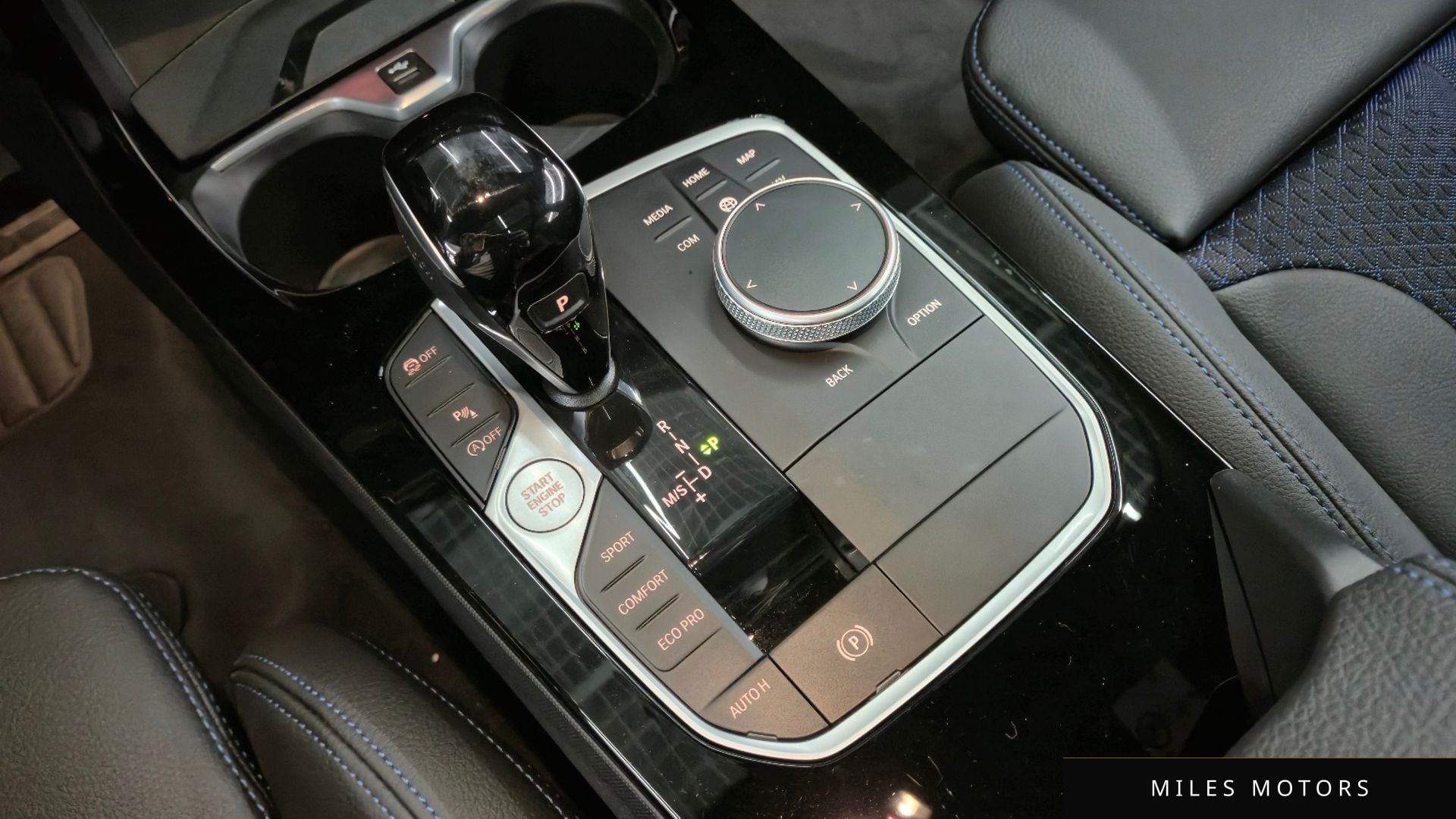 BMW 1 Series (F40) 2023 — миниатюра 9