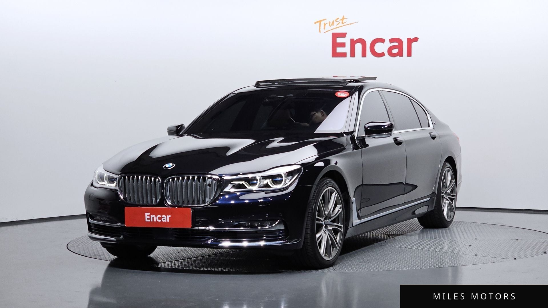 BMW 7 Series (G11) 2016 — фото 1 из 12