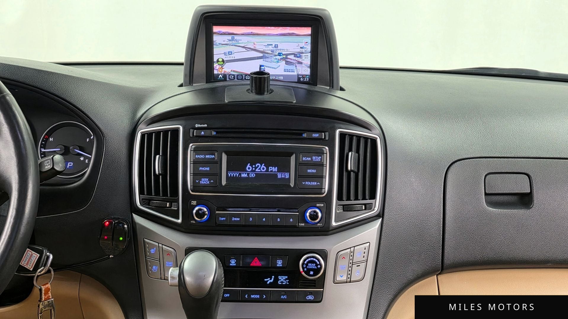 Hyundai 그랜드 스타렉스 2017 — миниатюра 14