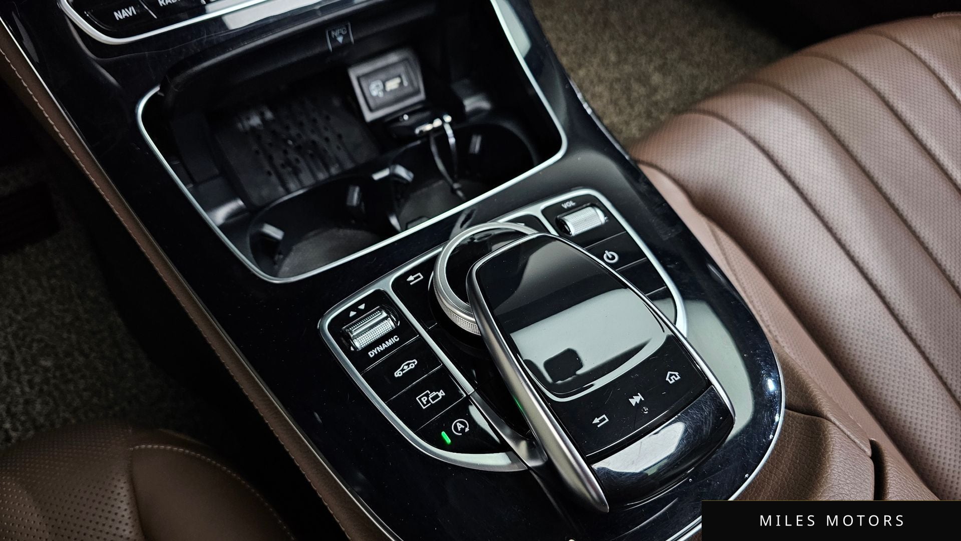 Mercedes-Benz E-Class W213 2020 — миниатюра 12