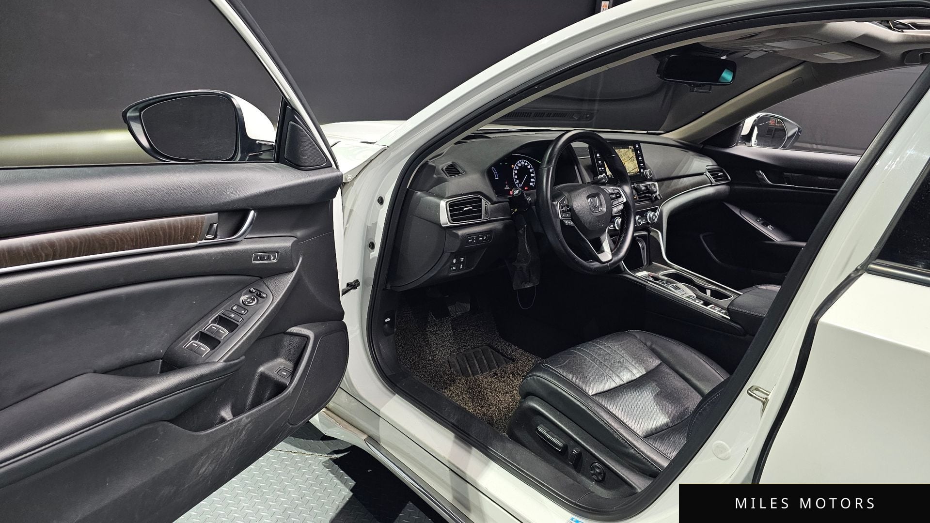 Honda Accord 2018 — миниатюра 10