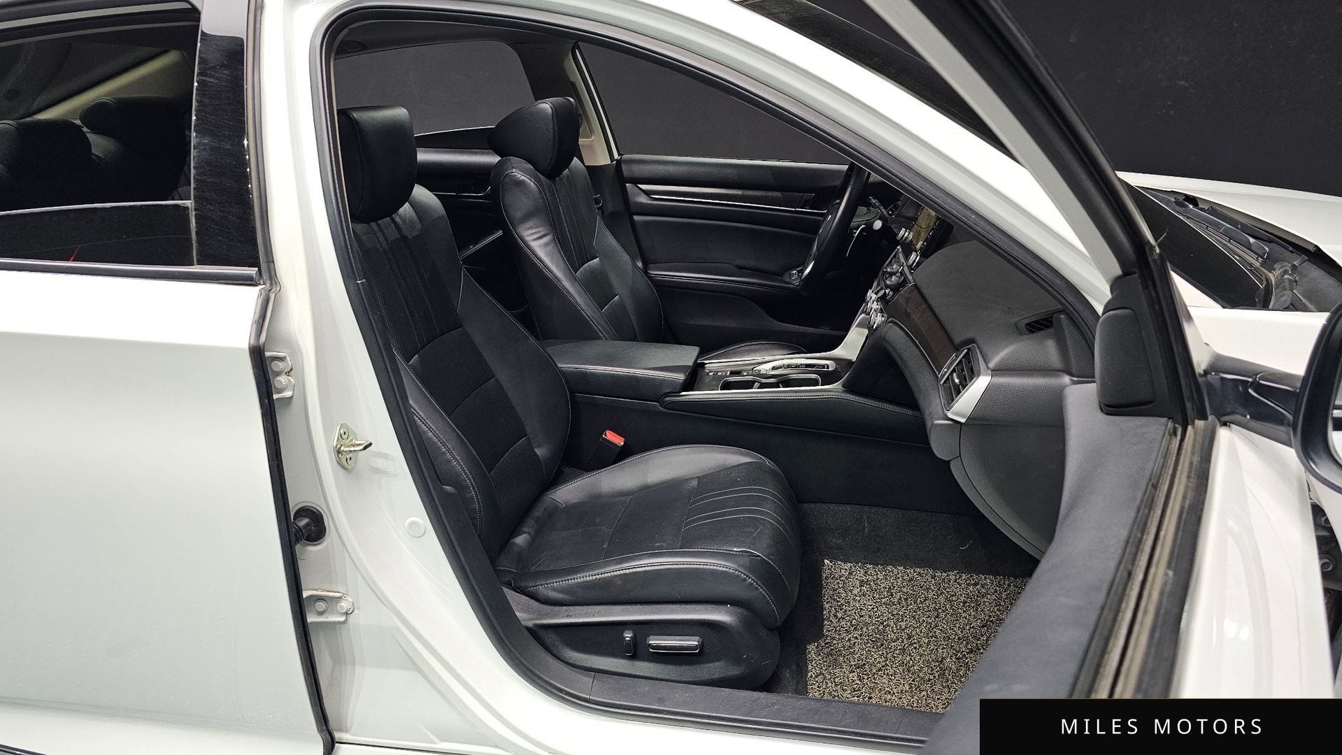 Honda Accord 2018 — миниатюра 12