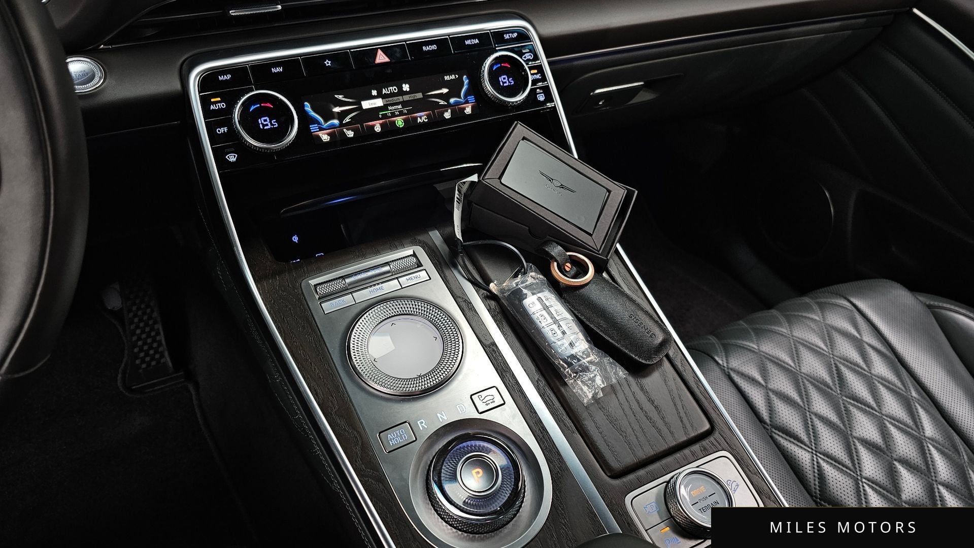 Genesis GV80 2020 — миниатюра 11