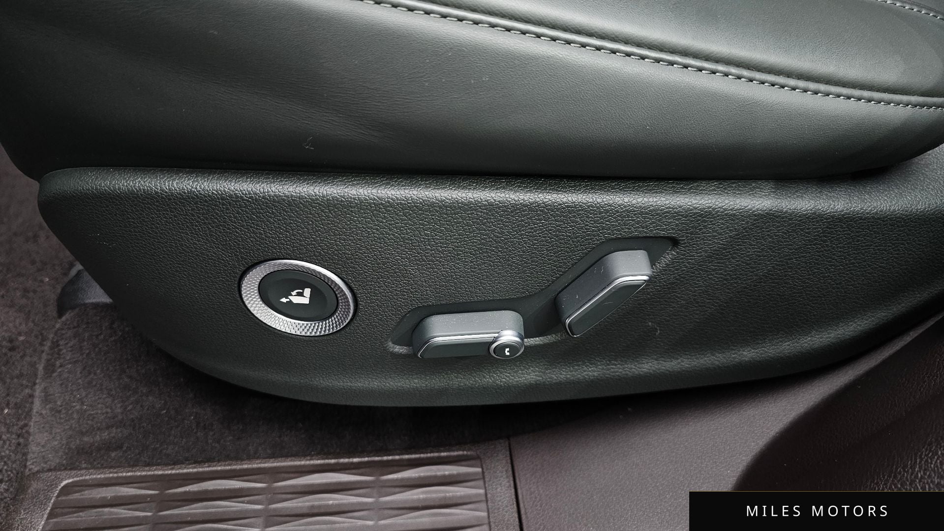 Genesis GV80 2020 — миниатюра 31