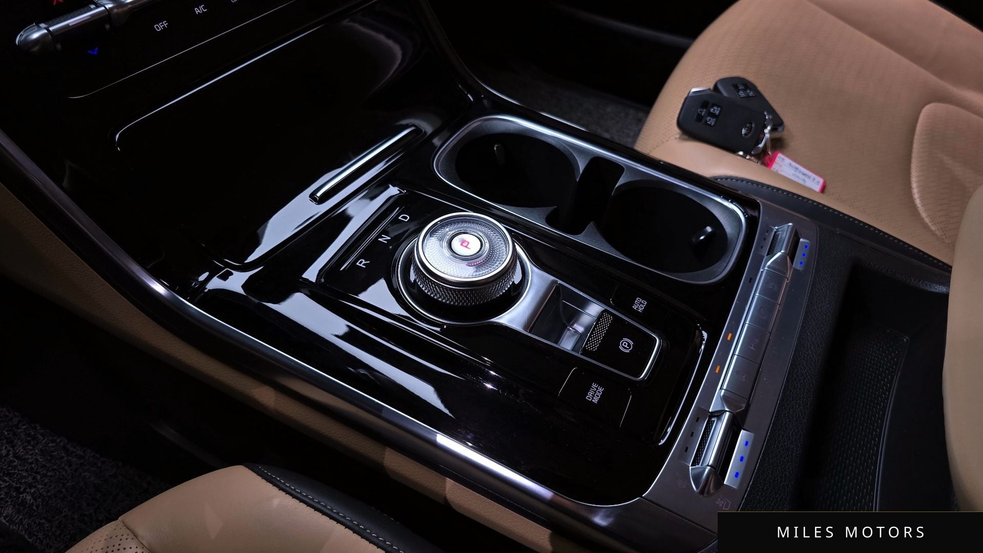 Kia Carnival 2021 — миниатюра 12