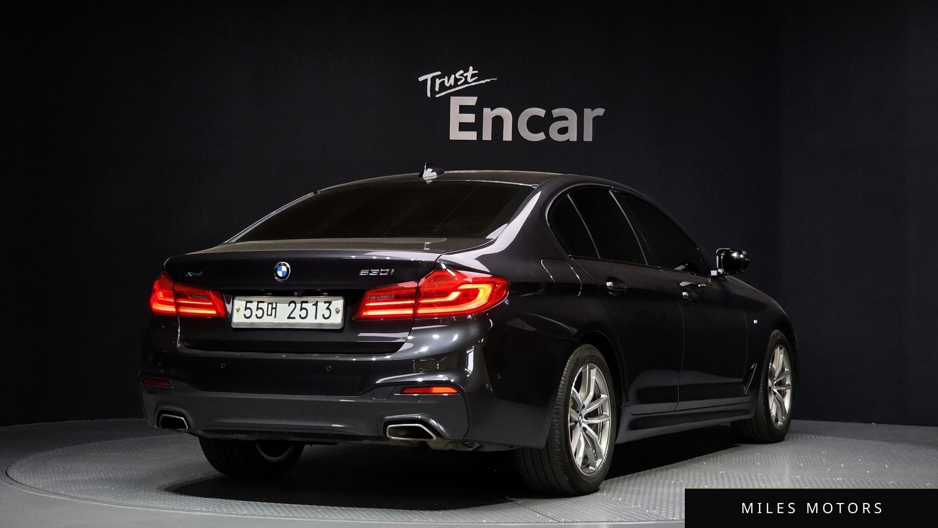 BMW 5 Series (G30) 2017 — миниатюра 2