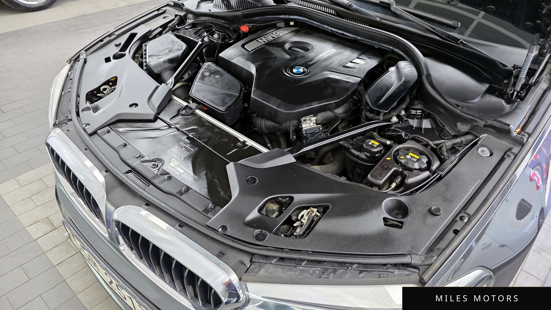 BMW 5 Series (G30) 2017 — миниатюра 6