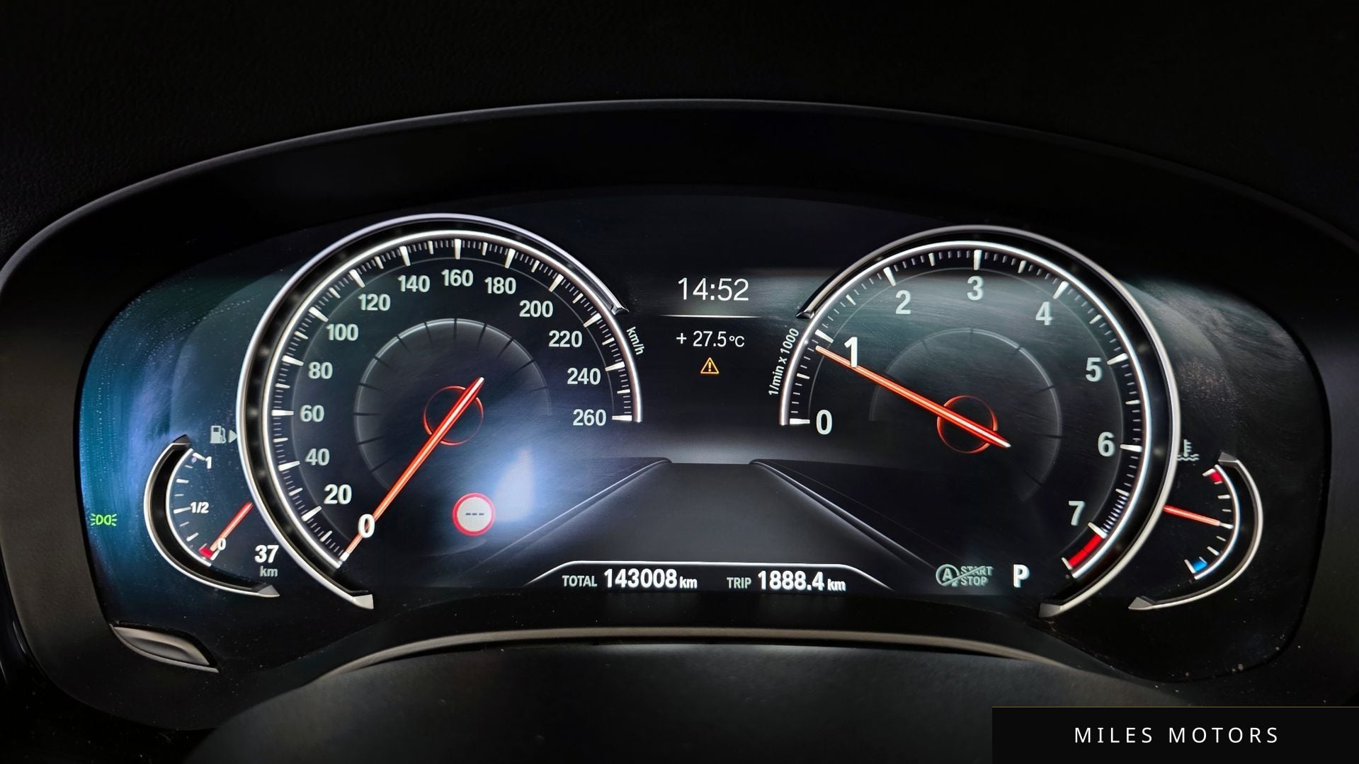 BMW 5 Series (G30) 2017 — миниатюра 8