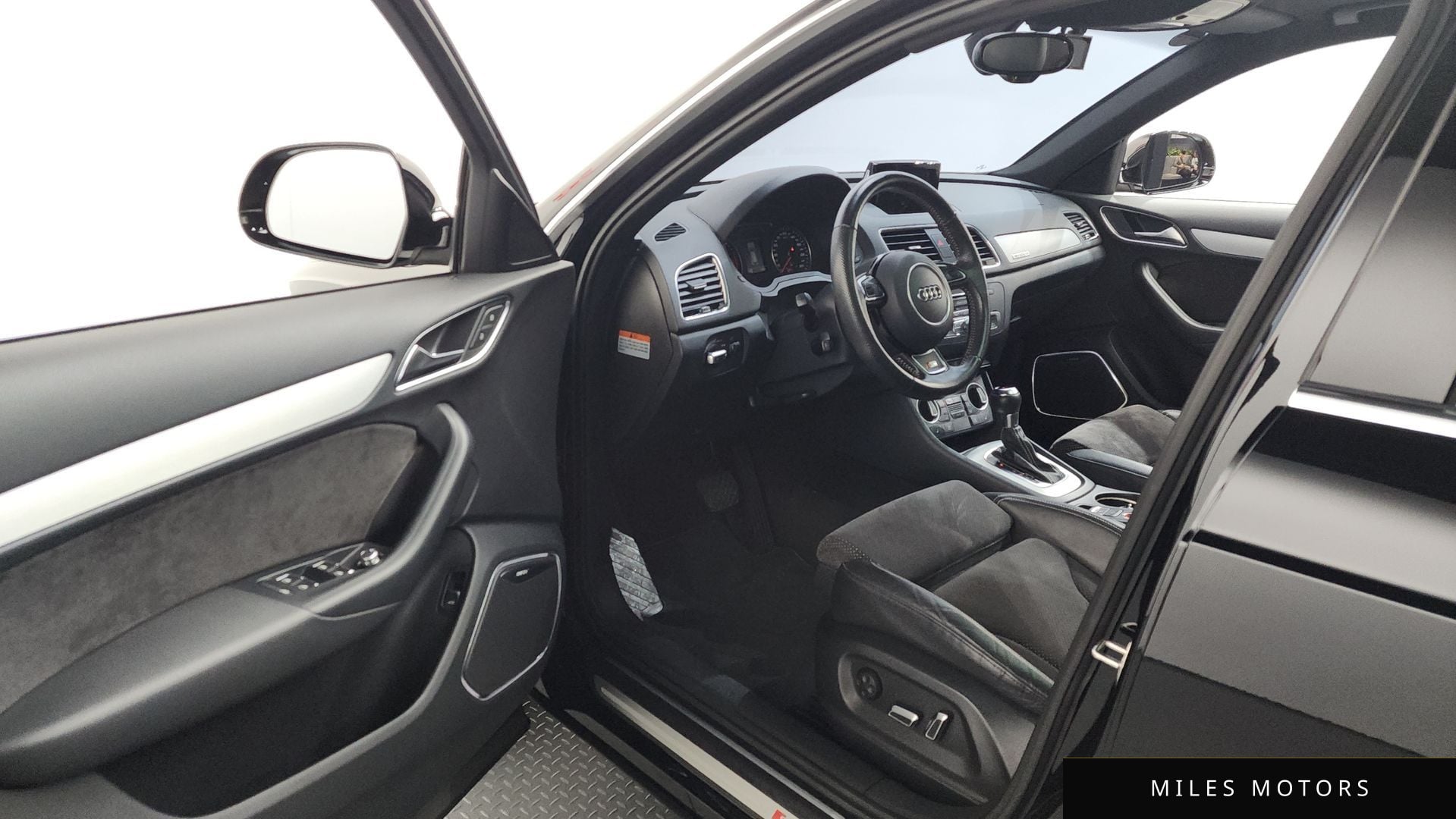 Audi Q3 2015 — миниатюра 10