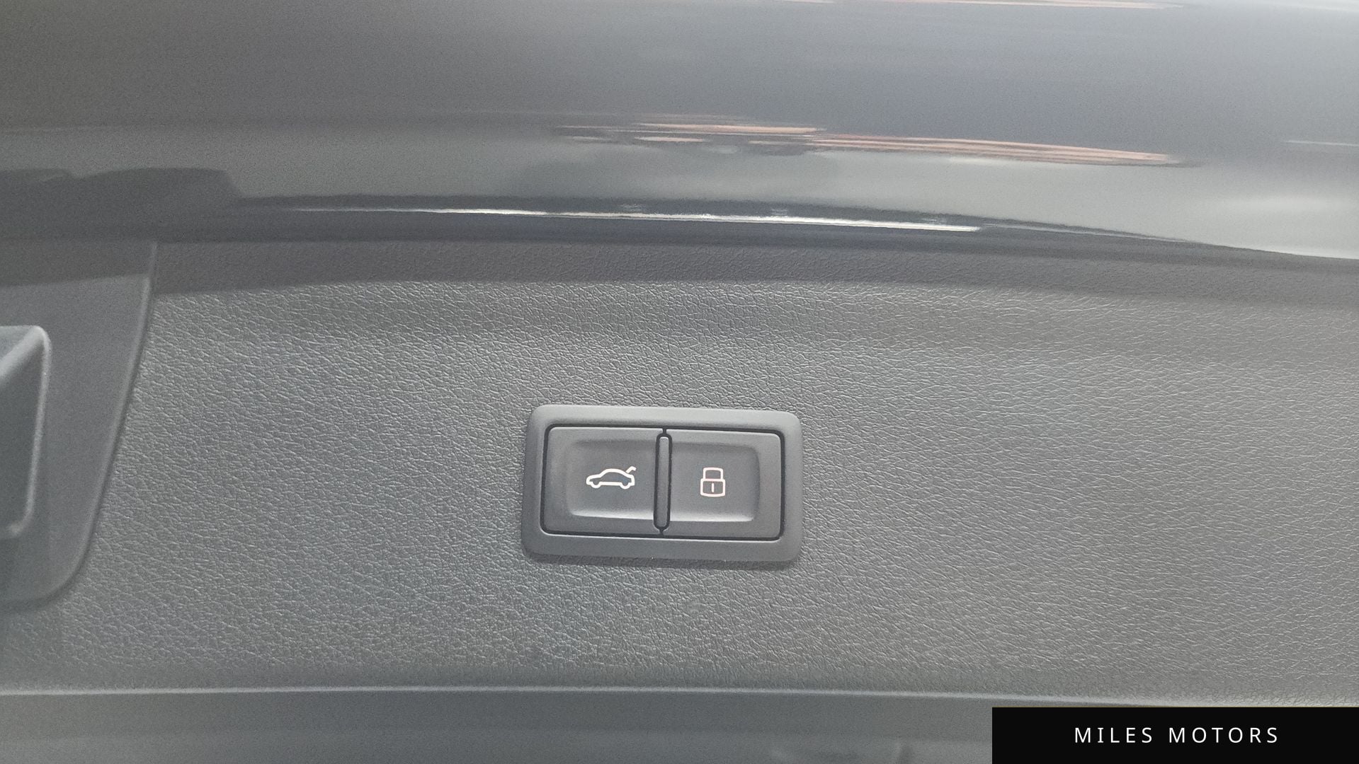 Audi Q3 2015 — миниатюра 18