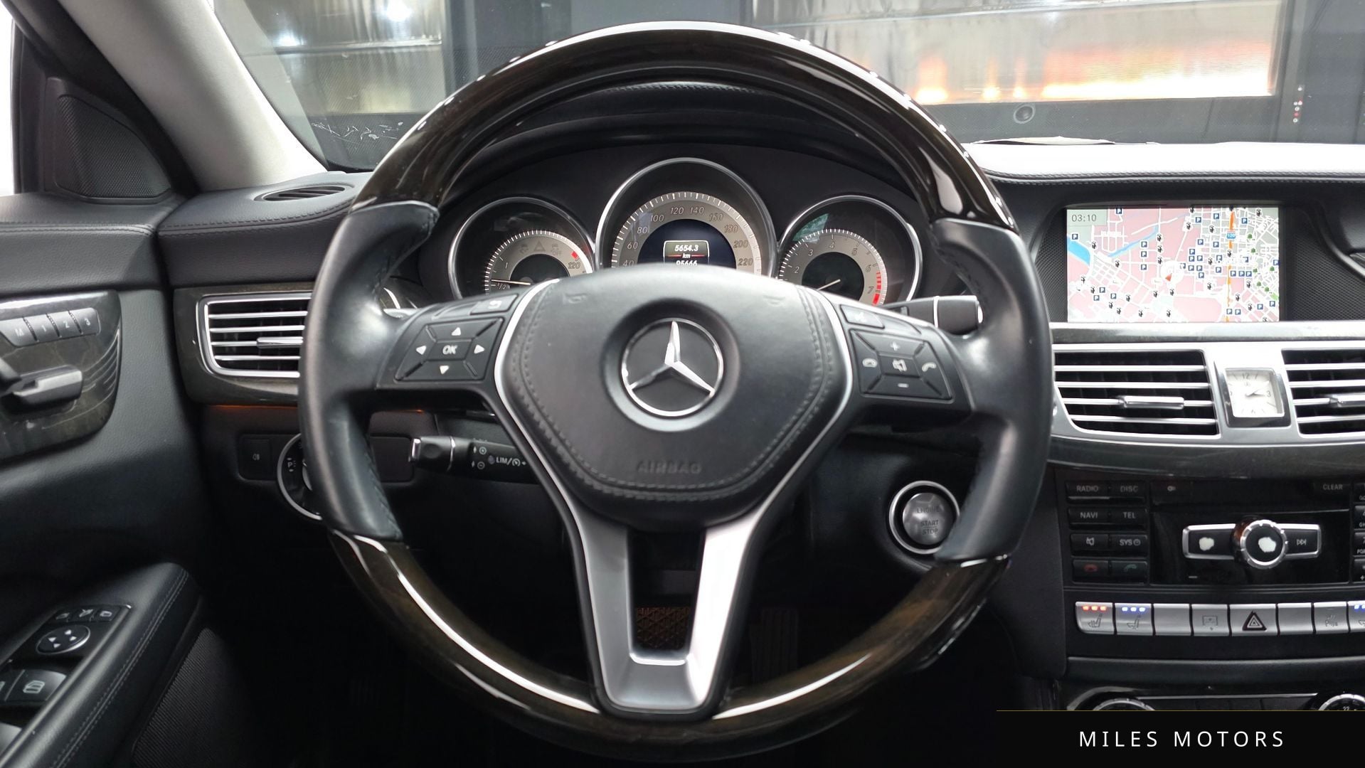 Mercedes-Benz CLS-클래스 W218 2013 — миниатюра 13