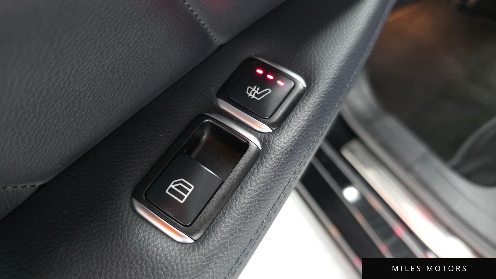 Mercedes-Benz CLS-클래스 W218 2013 — миниатюра 19