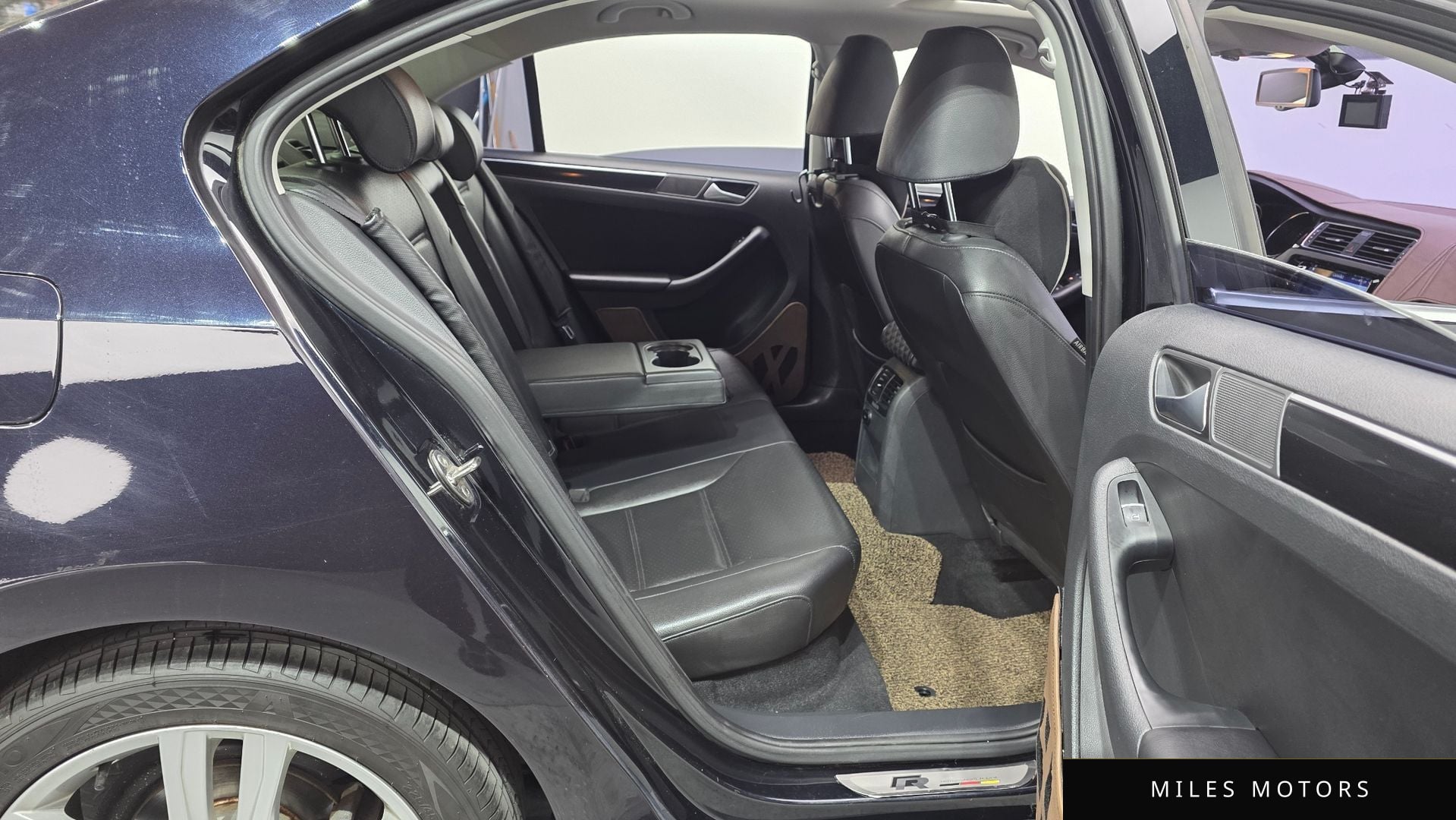 Volkswagen Jetta 2015 — миниатюра 12