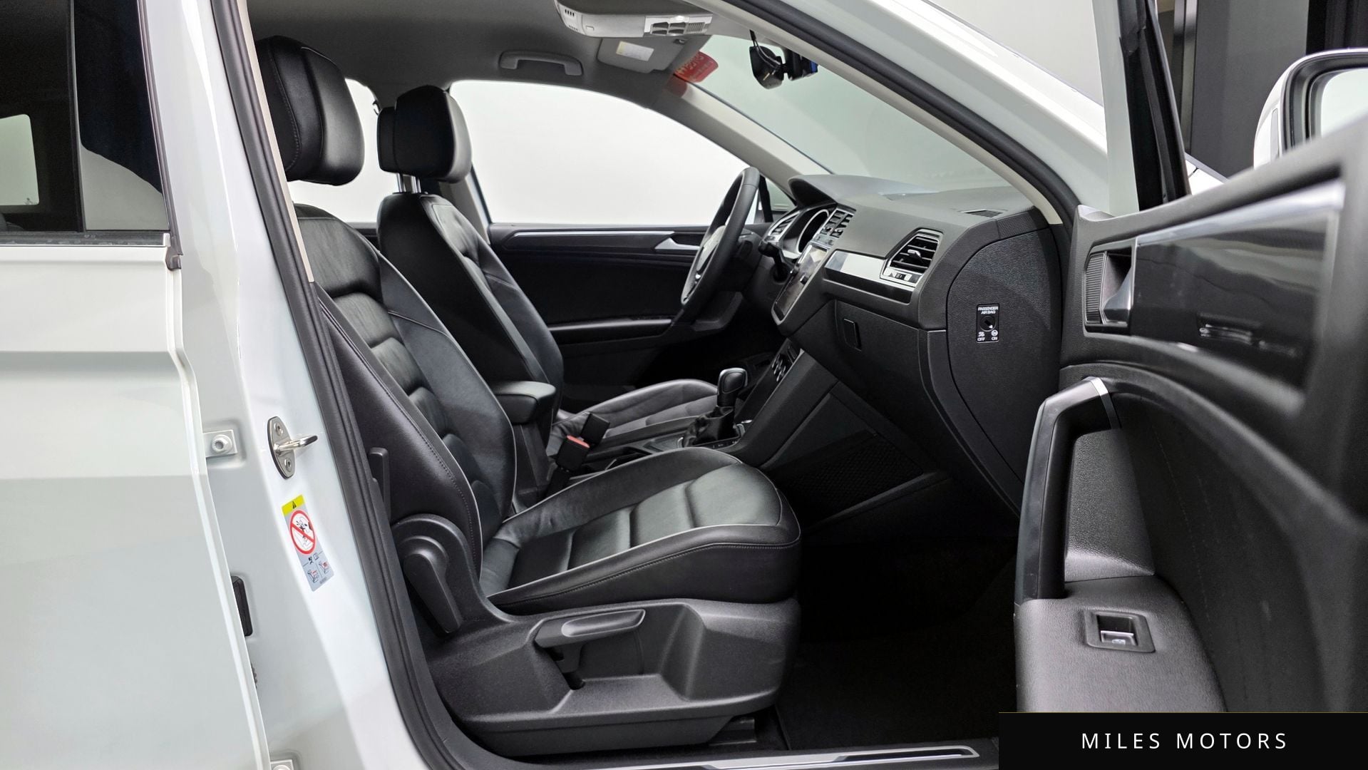 Volkswagen Tiguan 2020 — миниатюра 17