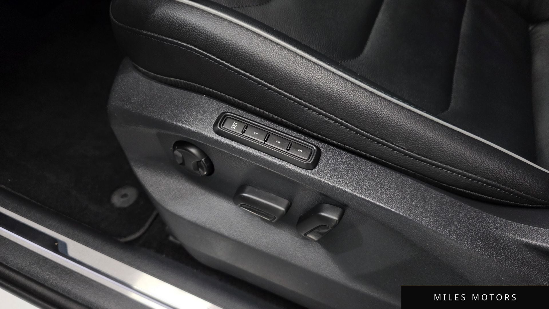 Volkswagen Tiguan 2020 — миниатюра 32
