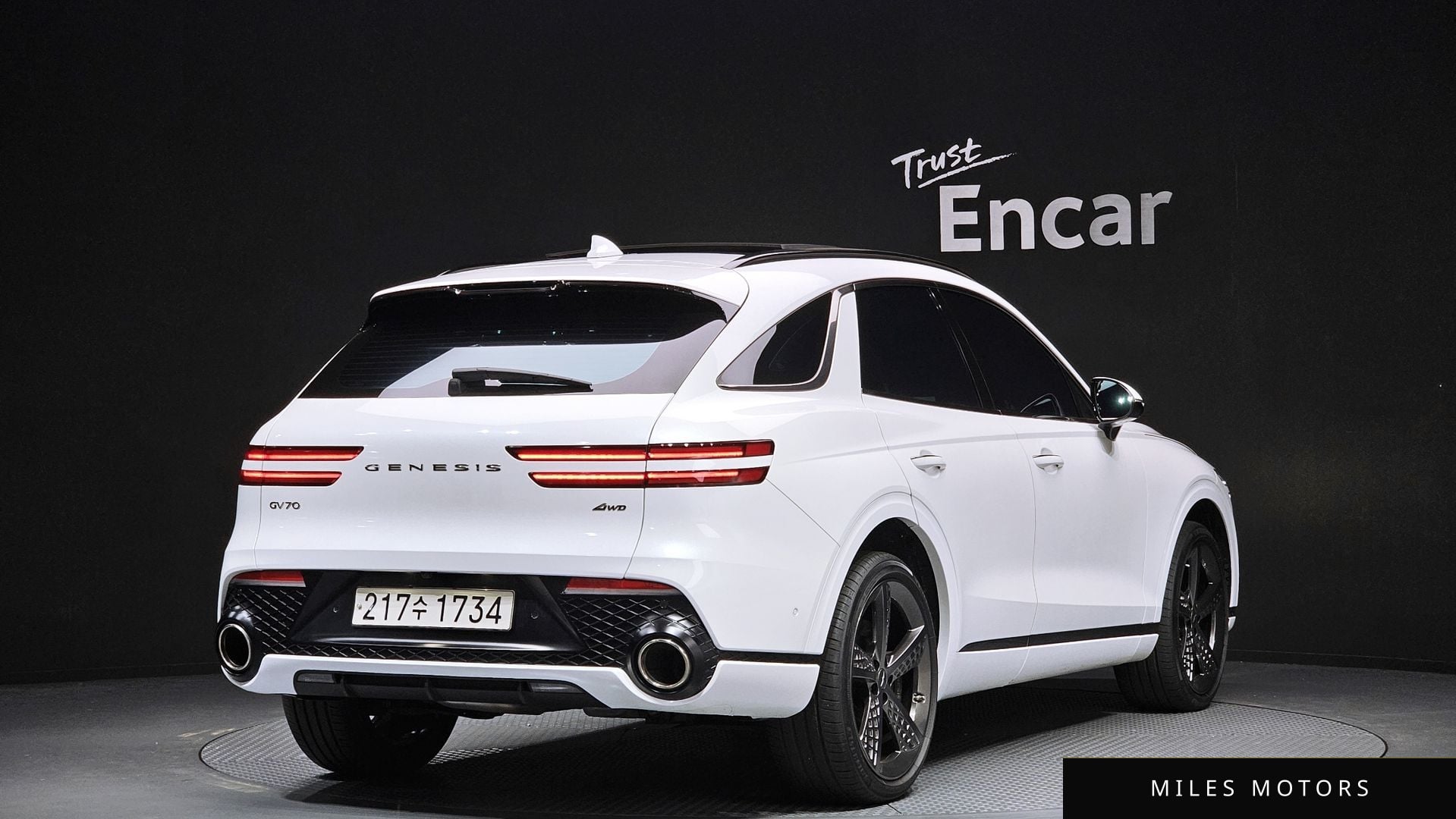 Genesis GV70 2023 — миниатюра 2