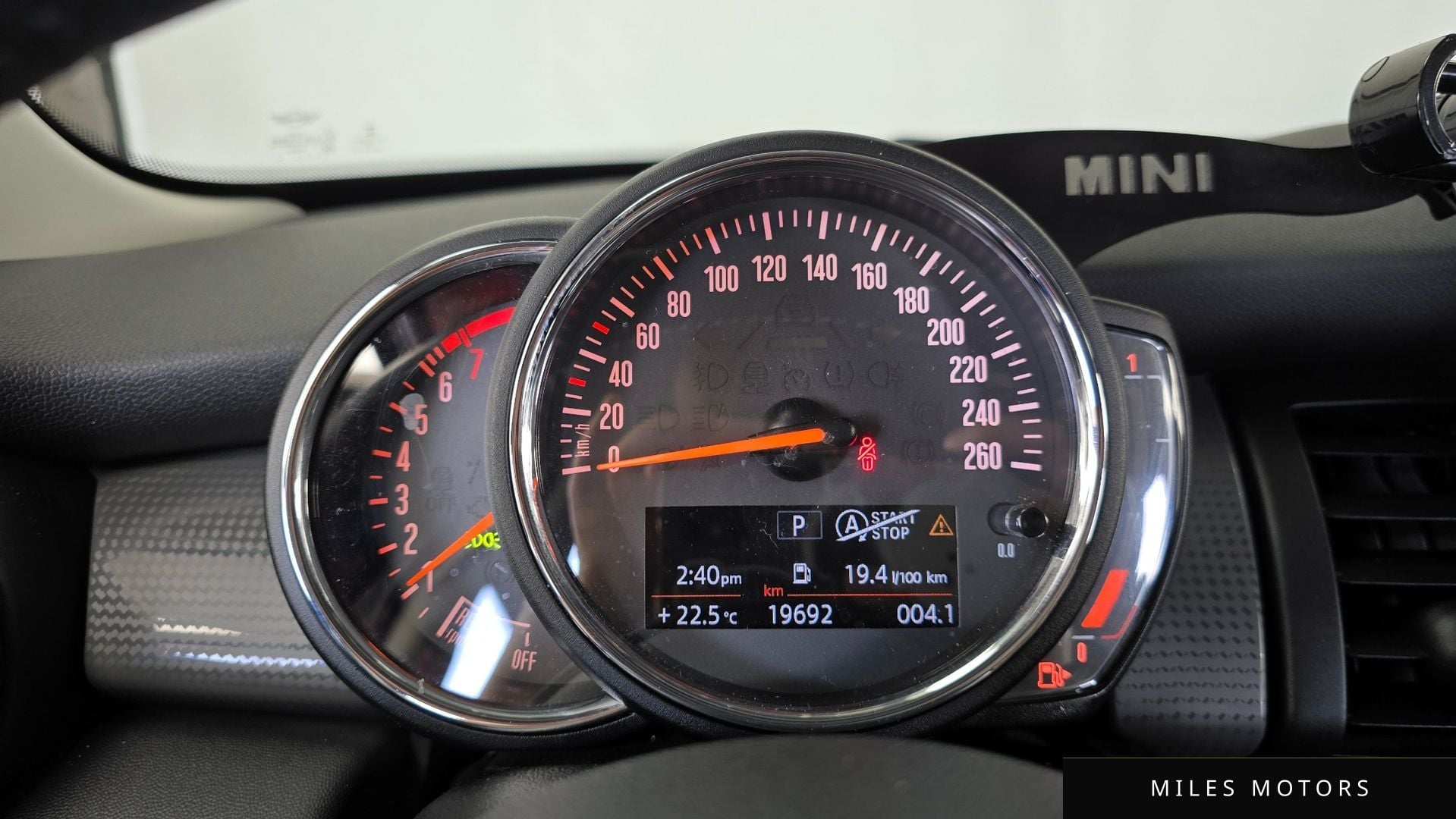 MINI 쿠퍼 2020 — миниатюра 8