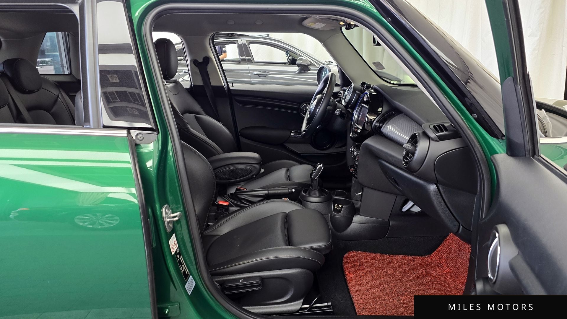 MINI 쿠퍼 2020 — миниатюра 12