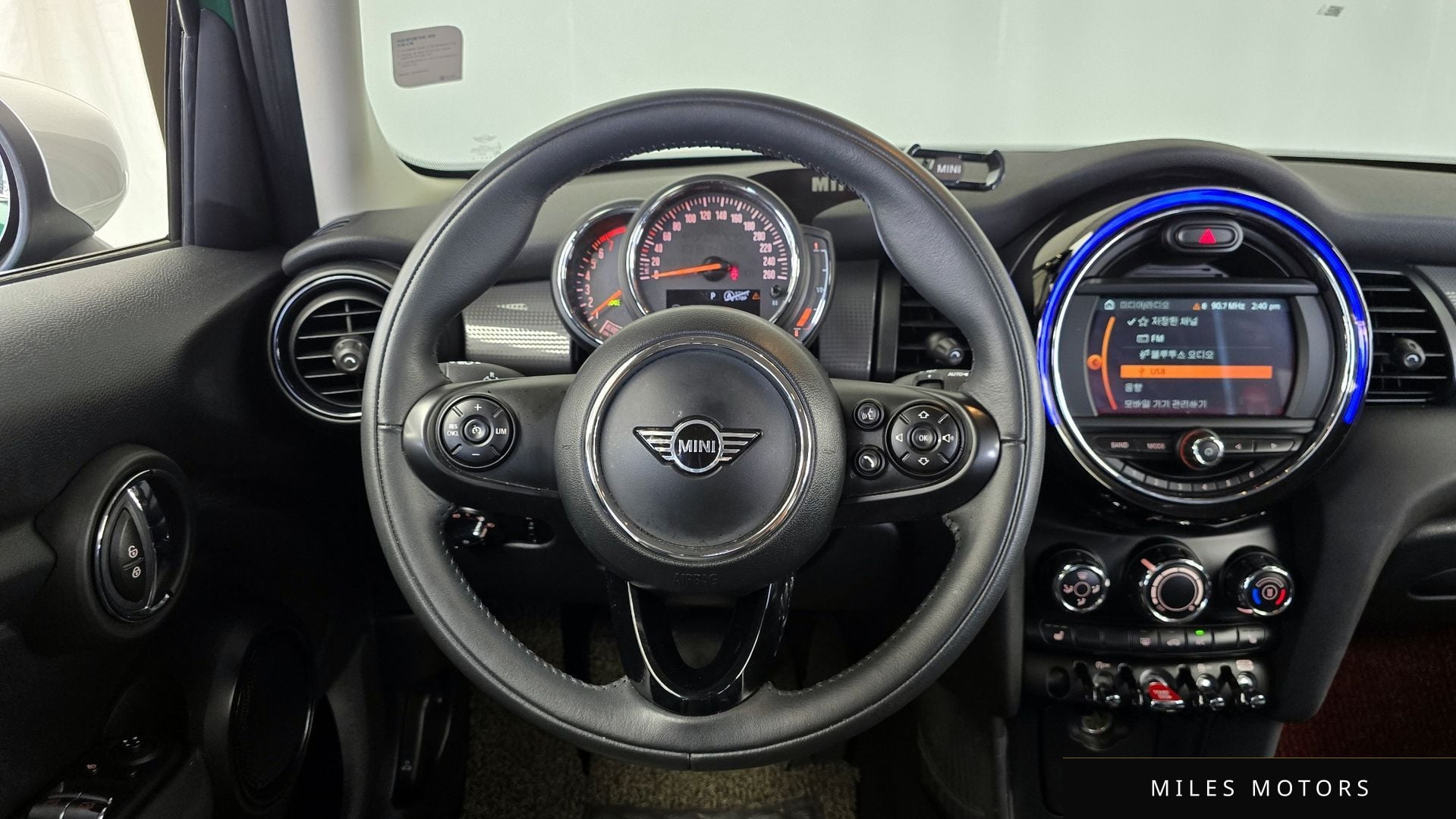 MINI 쿠퍼 2020 — миниатюра 13