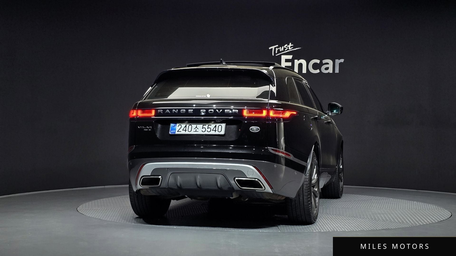 Land Rover Range Rover Velar 2019 — миниатюра 4