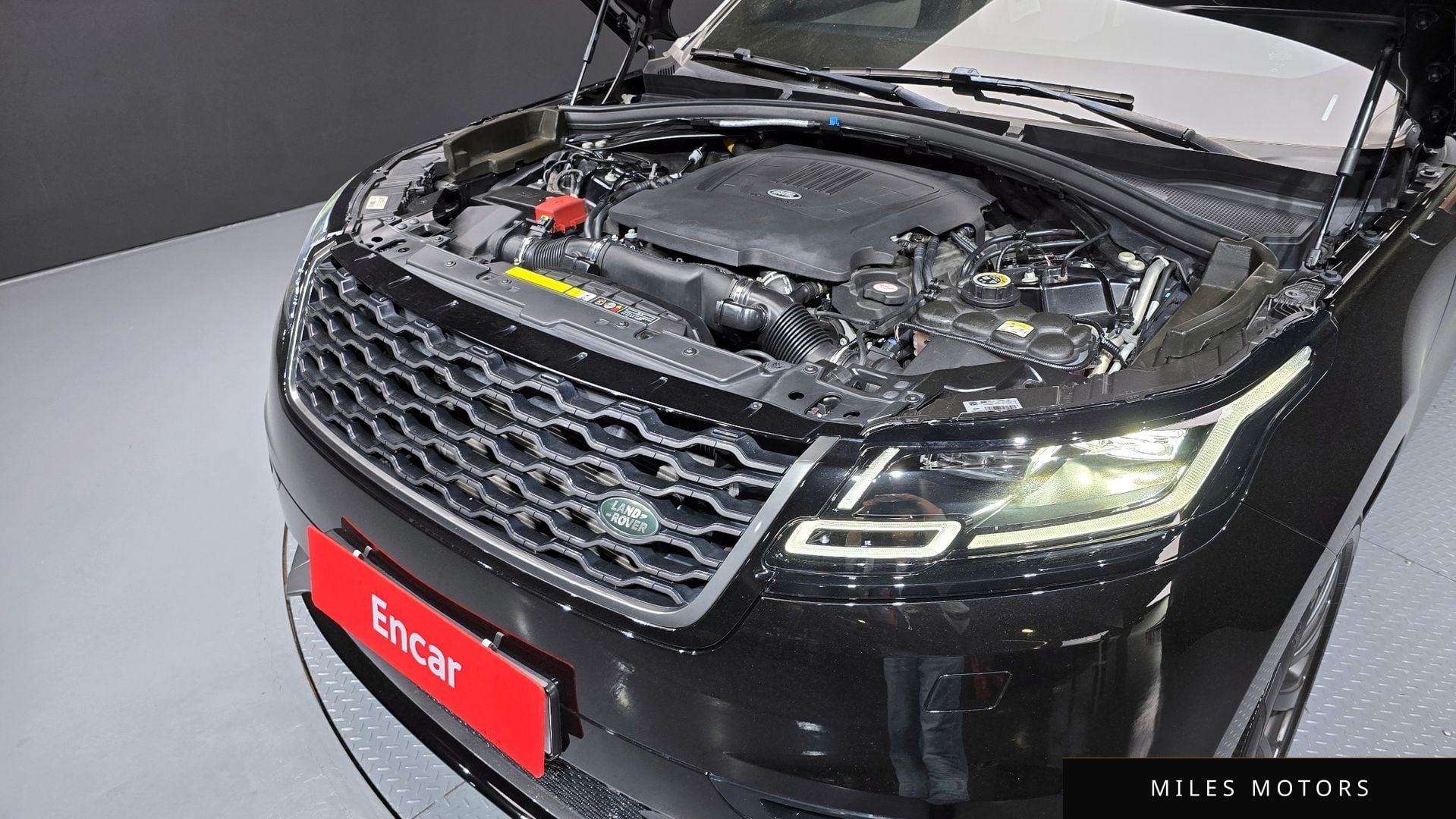 Land Rover Range Rover Velar 2019 — миниатюра 6