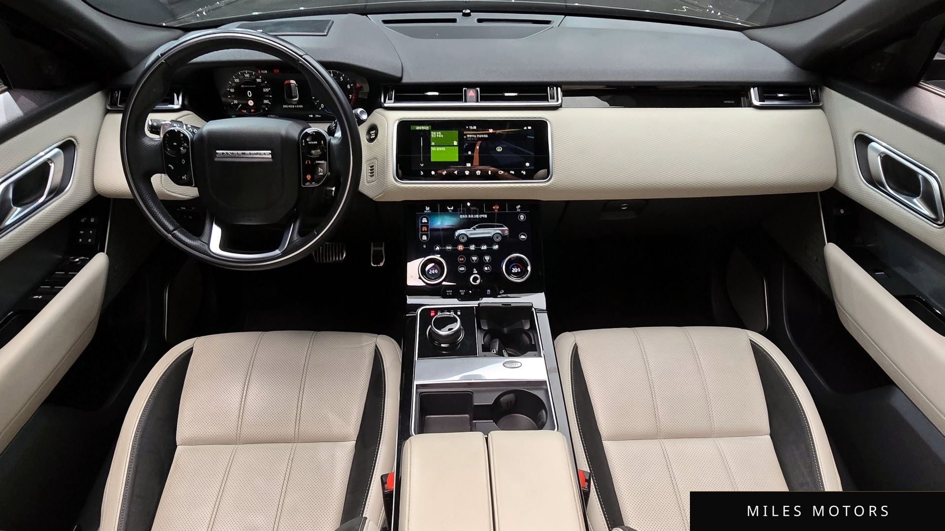 Land Rover Range Rover Velar 2019 — миниатюра 10
