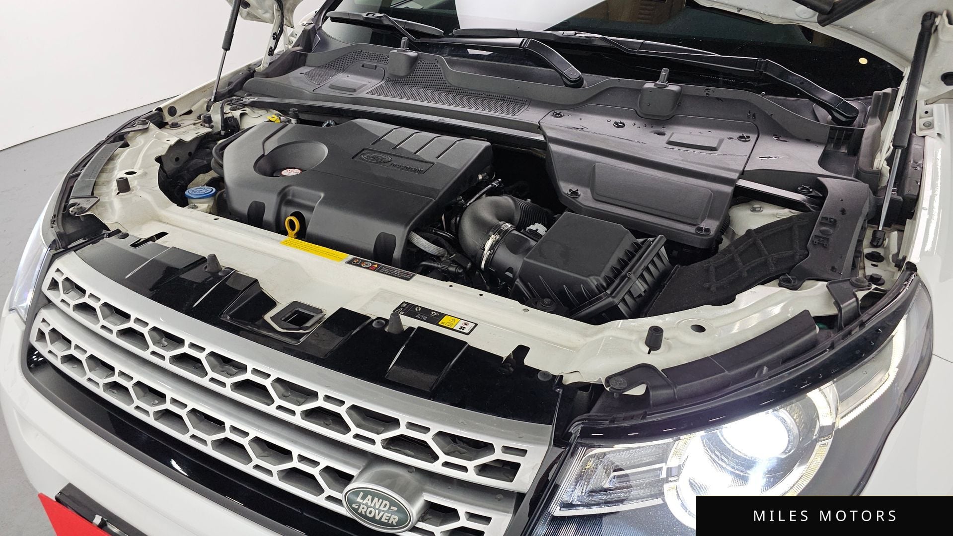 Land Rover Discovery Sport 2018 — миниатюра 6