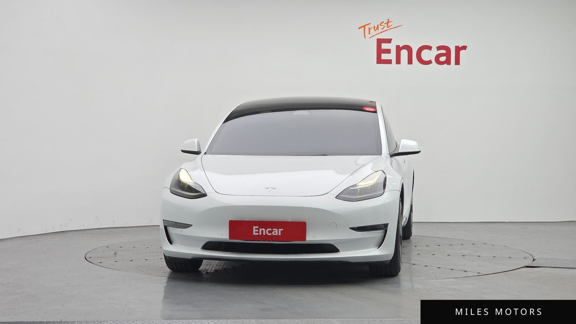 Tesla 모델 3 2022 — миниатюра 3