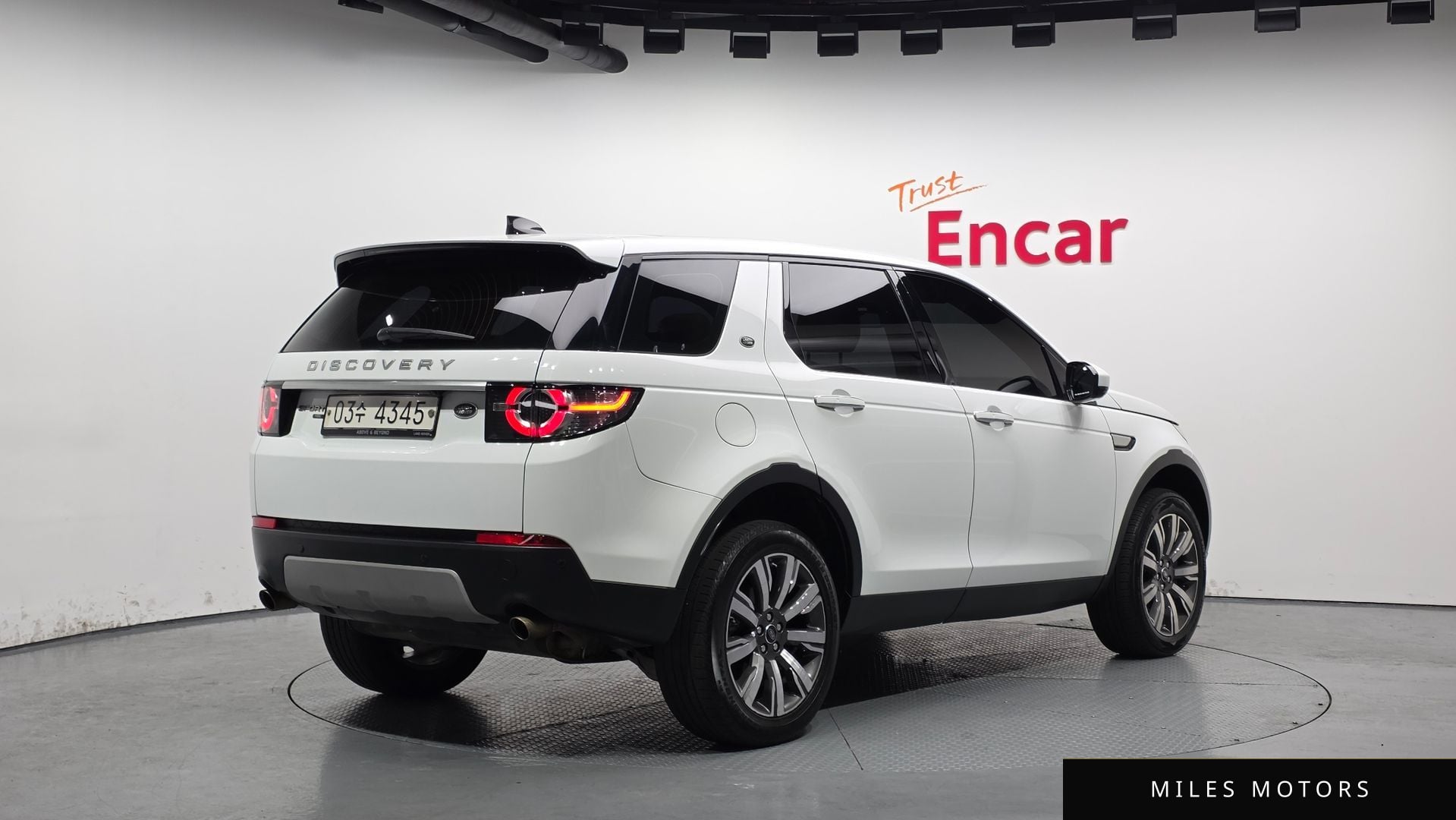 Land Rover Discovery Sport 2018 — миниатюра 2