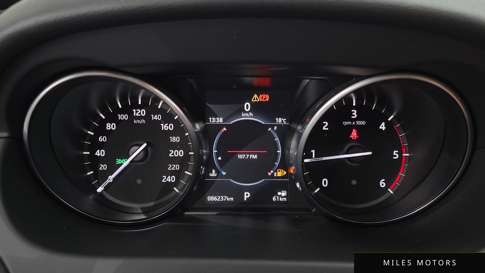 Land Rover Discovery Sport 2018 — миниатюра 8