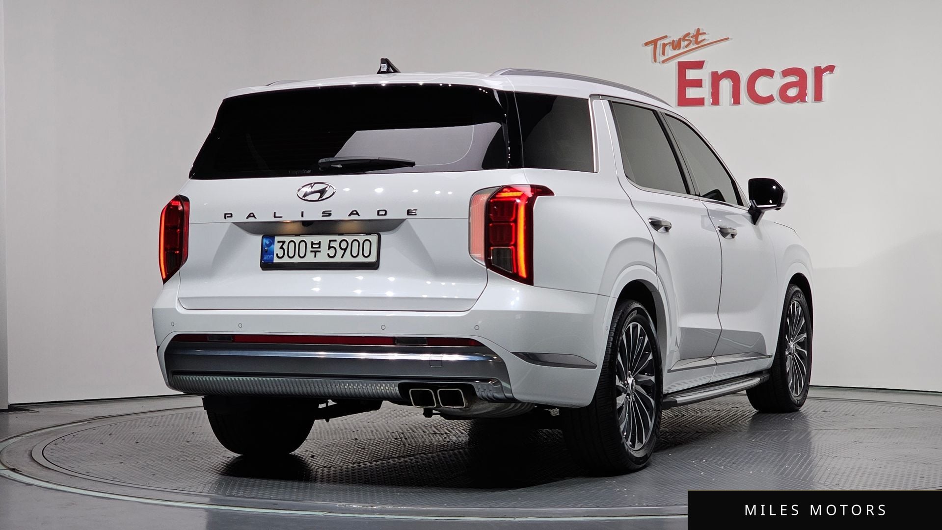 Hyundai Palisade 2023 — фото 1 из 12