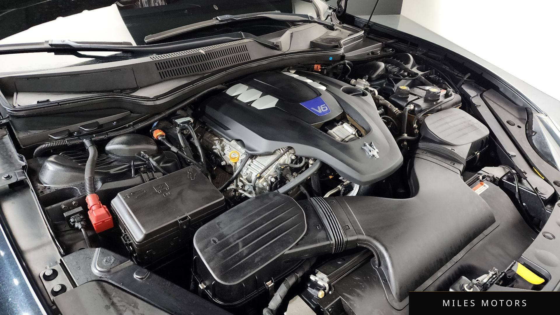 Maserati 콰트로포르테 2020 — миниатюра 6