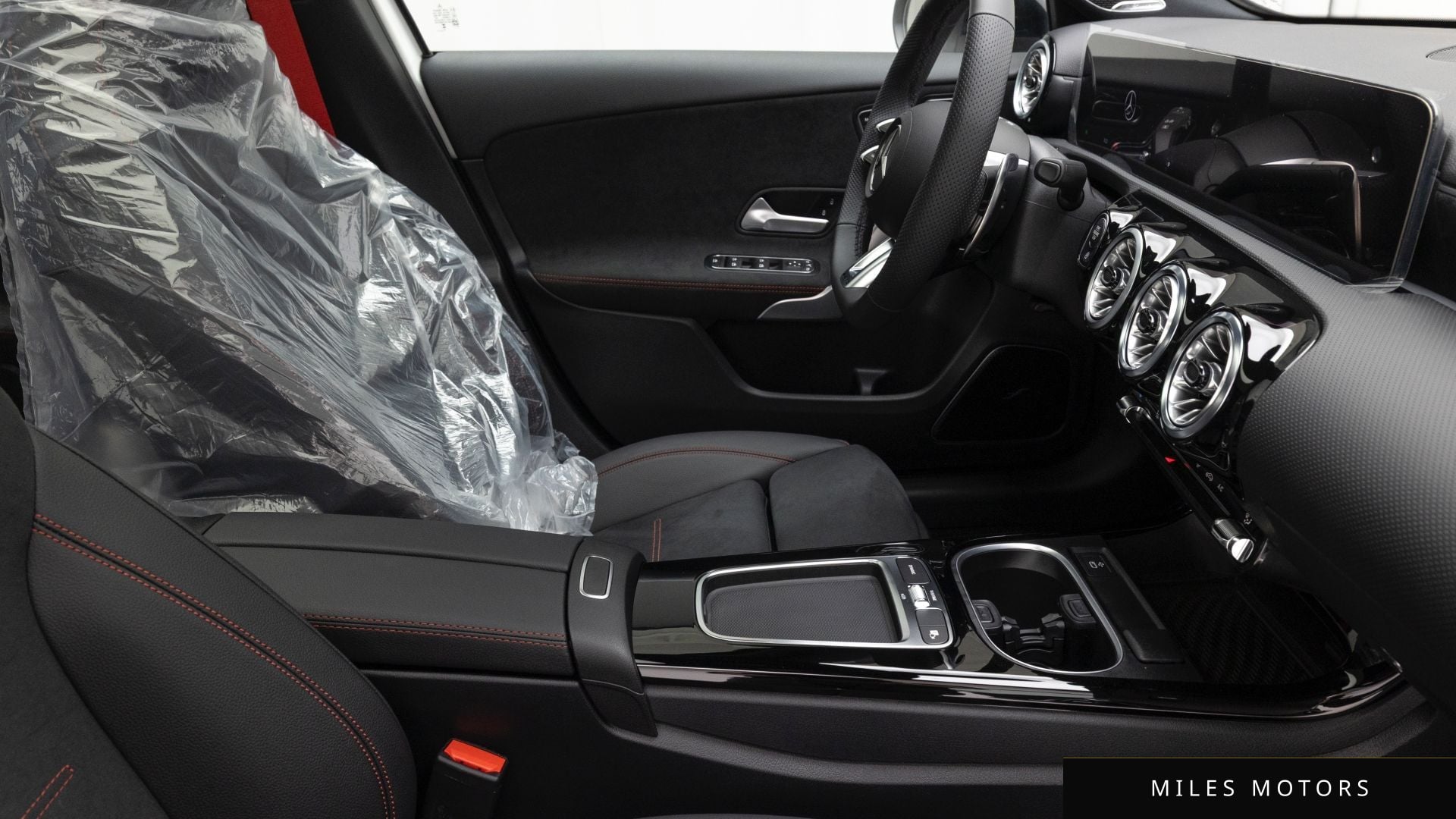 Mercedes-Benz A-Class W177 2025 — миниатюра 9
