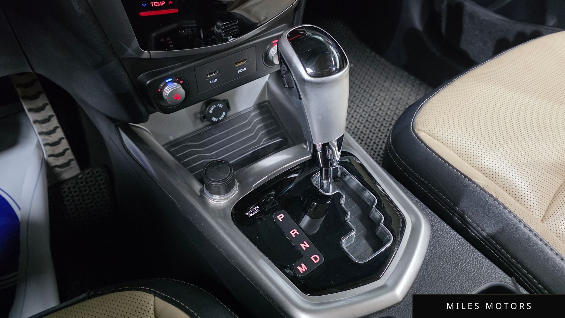 KG Mobility Tivoli 2015 — миниатюра 12