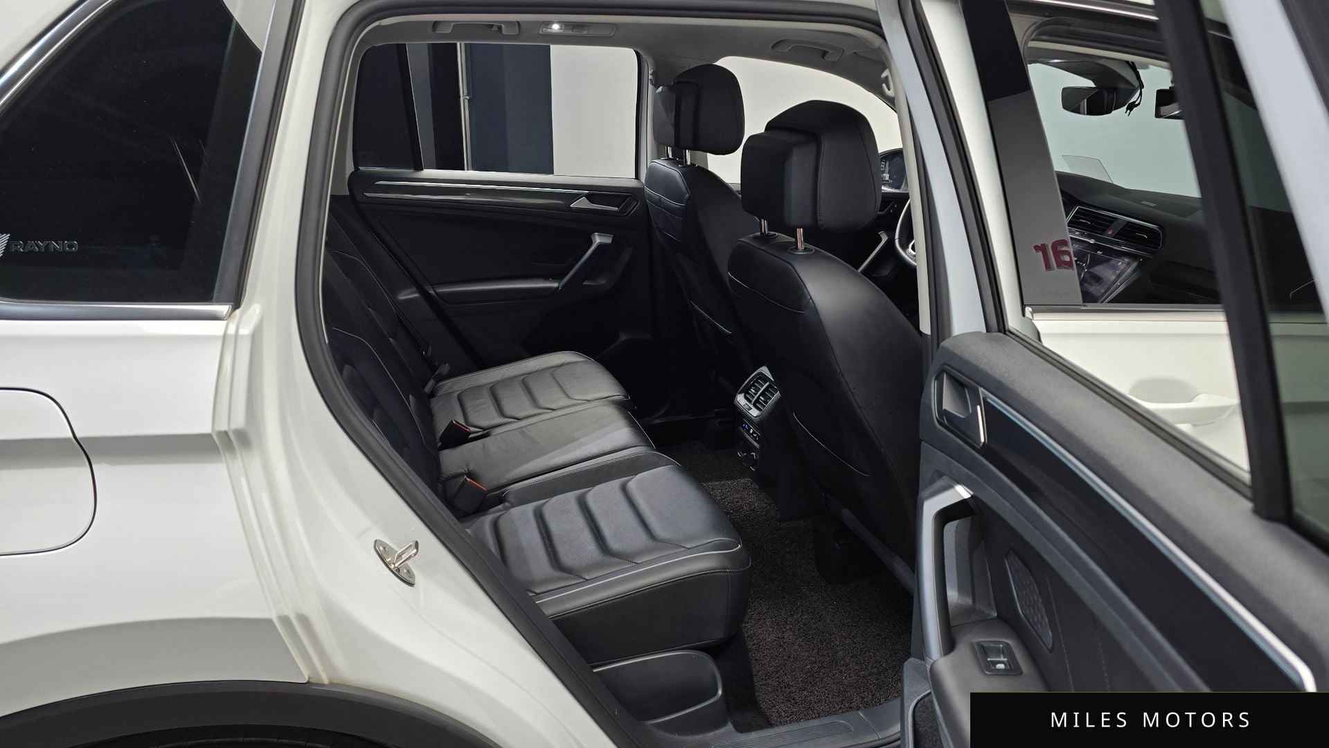 Volkswagen 티구안 2023 — миниатюра 11