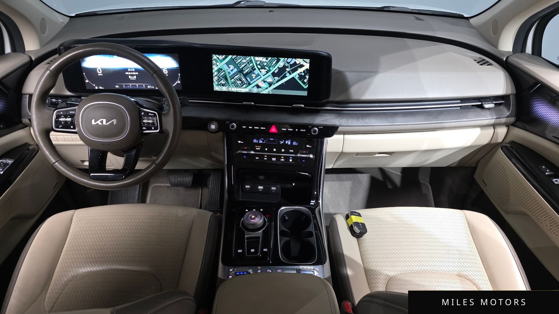 Kia Carnival 2023 — миниатюра 10