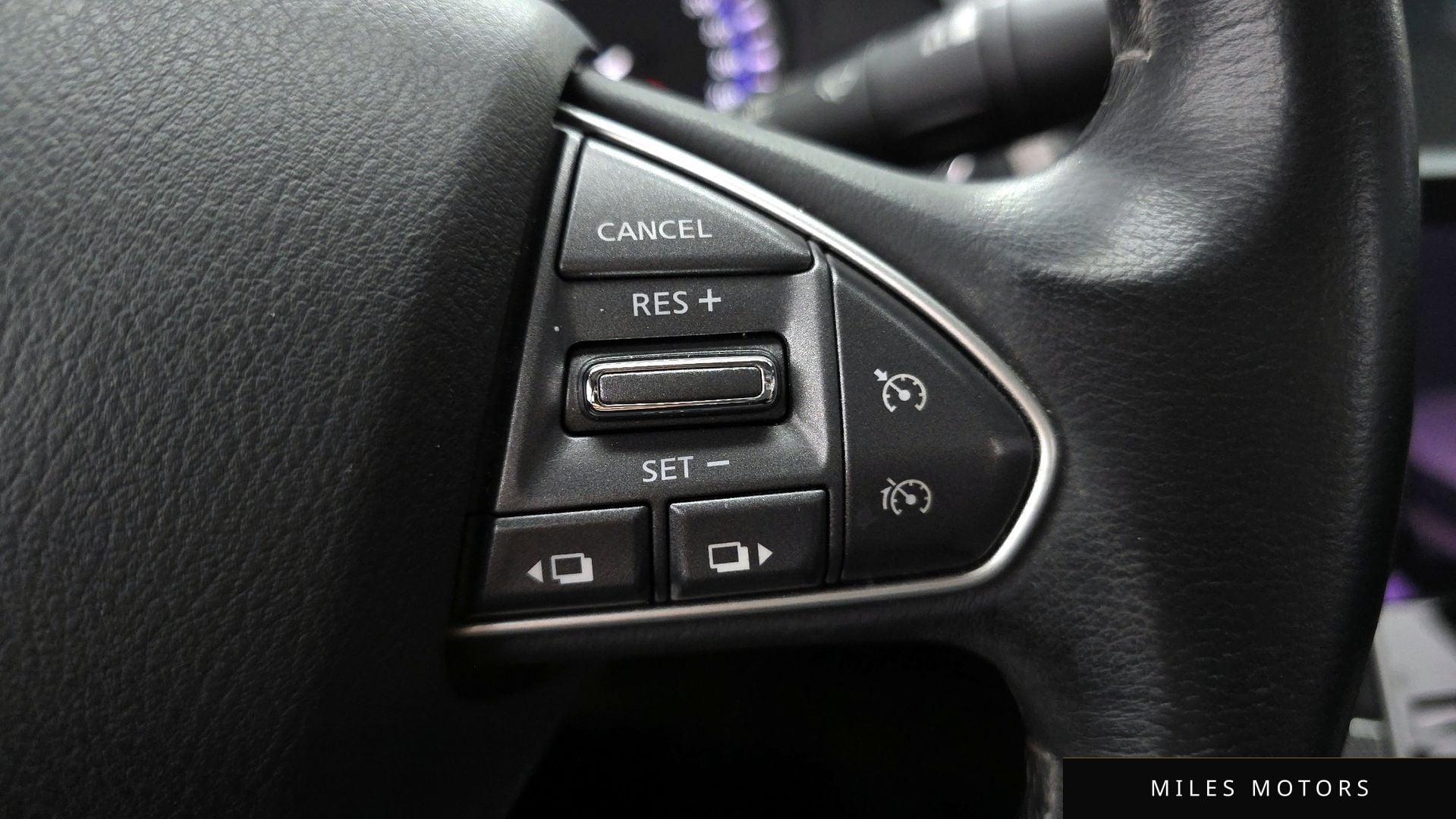Infiniti Q50 2015 — миниатюра 17