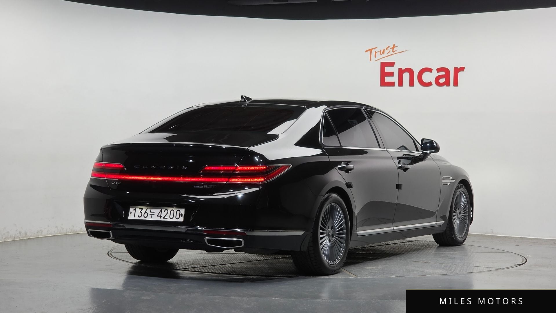 Genesis G90 2019 — миниатюра 2