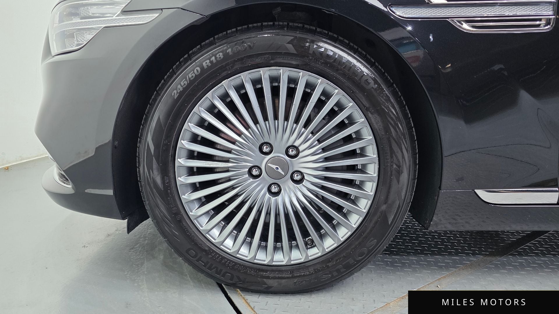 Genesis G90 2019 — миниатюра 5