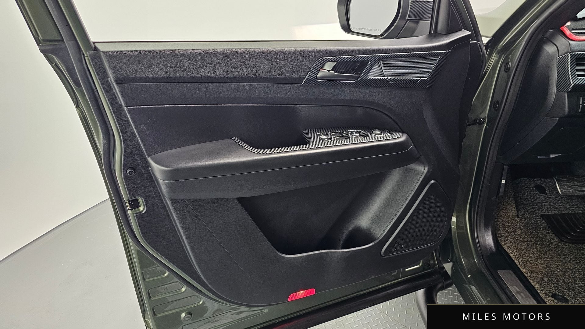 KG Mobility Rexton 2022 — миниатюра 14