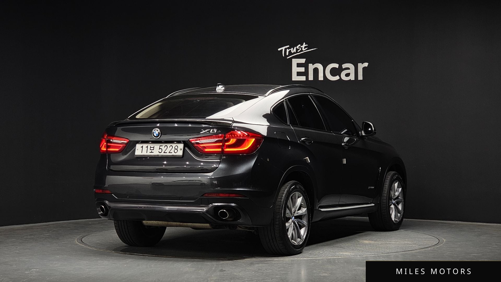 BMW X6 (F16) 2015 — фото 1 из 12