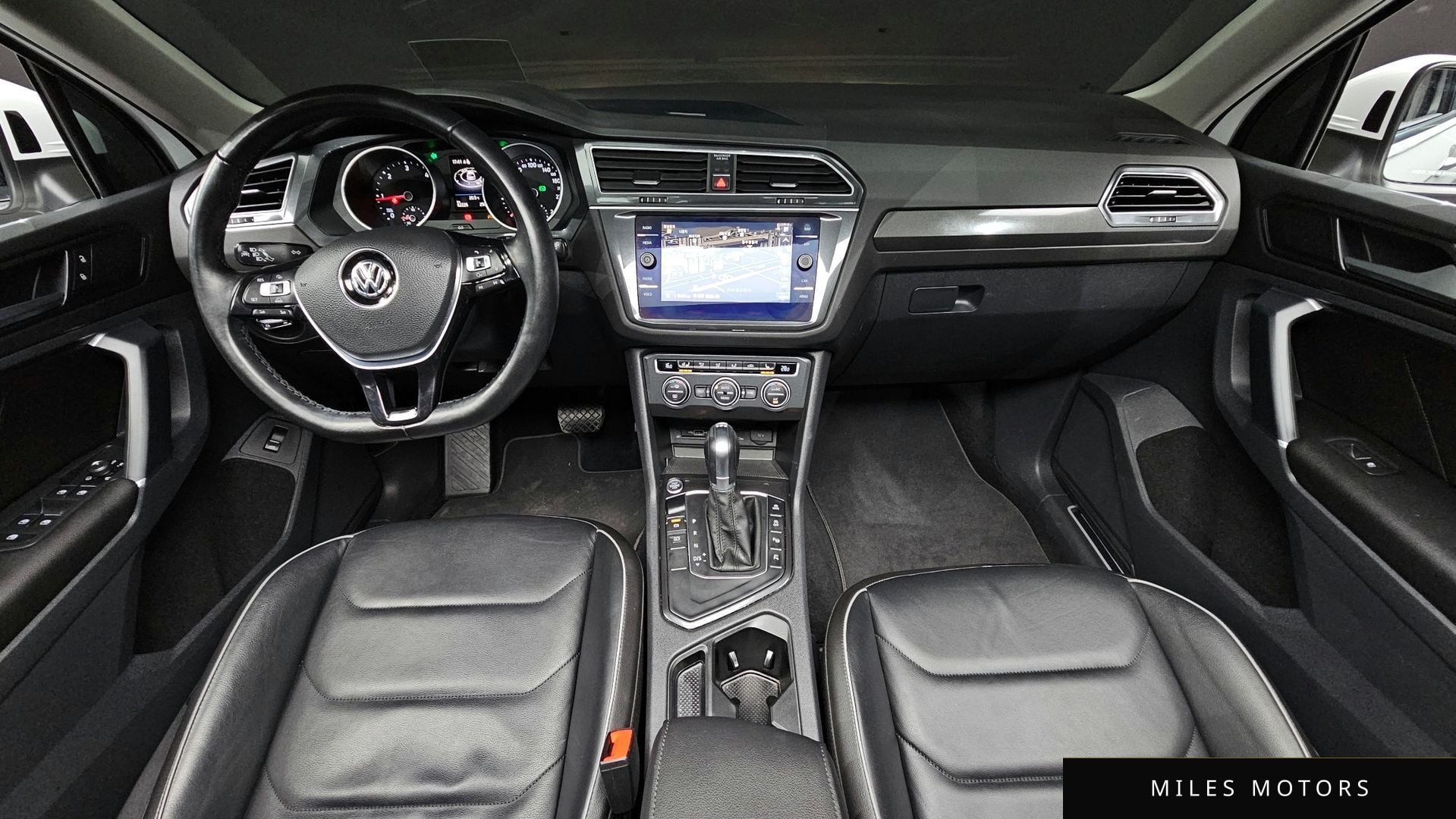 Volkswagen 티구안 2018 — миниатюра 9