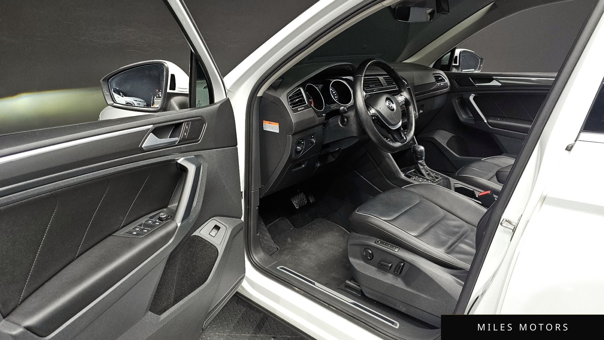 Volkswagen 티구안 2018 — миниатюра 12