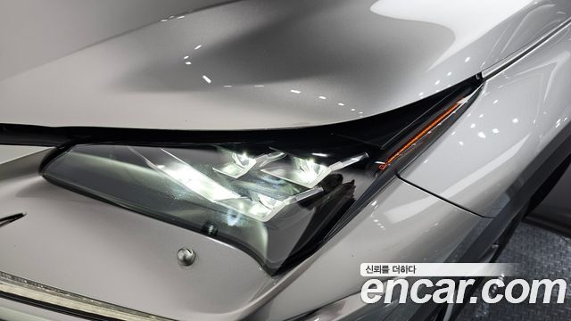 Лексус NX300h 2019 — миниатюра 8