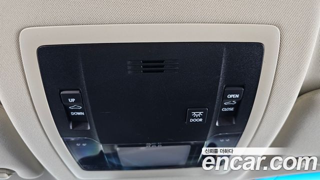 Лексус NX300h 2019 — миниатюра 38