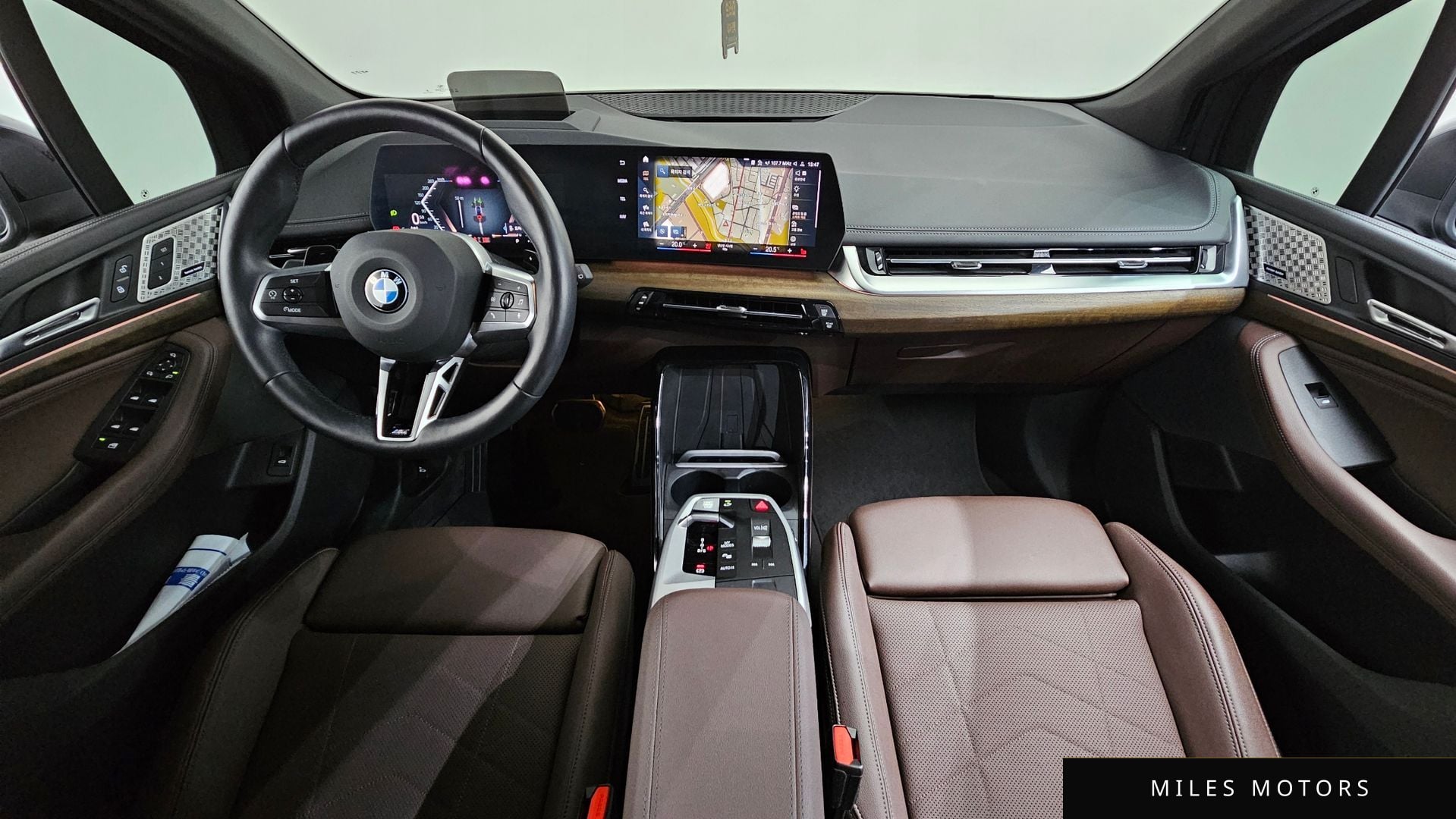 BMW 2-Series 2023 — миниатюра 10
