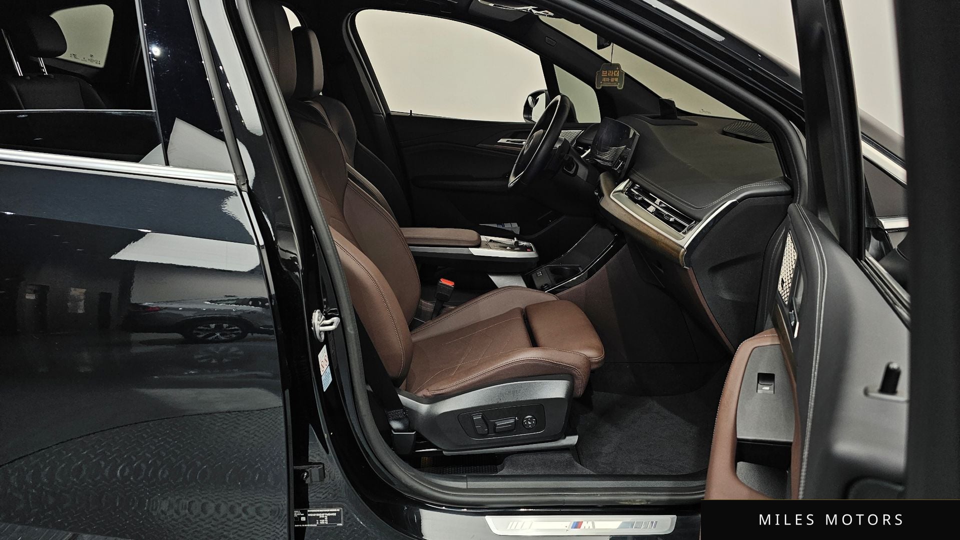 BMW 2-Series 2023 — миниатюра 17