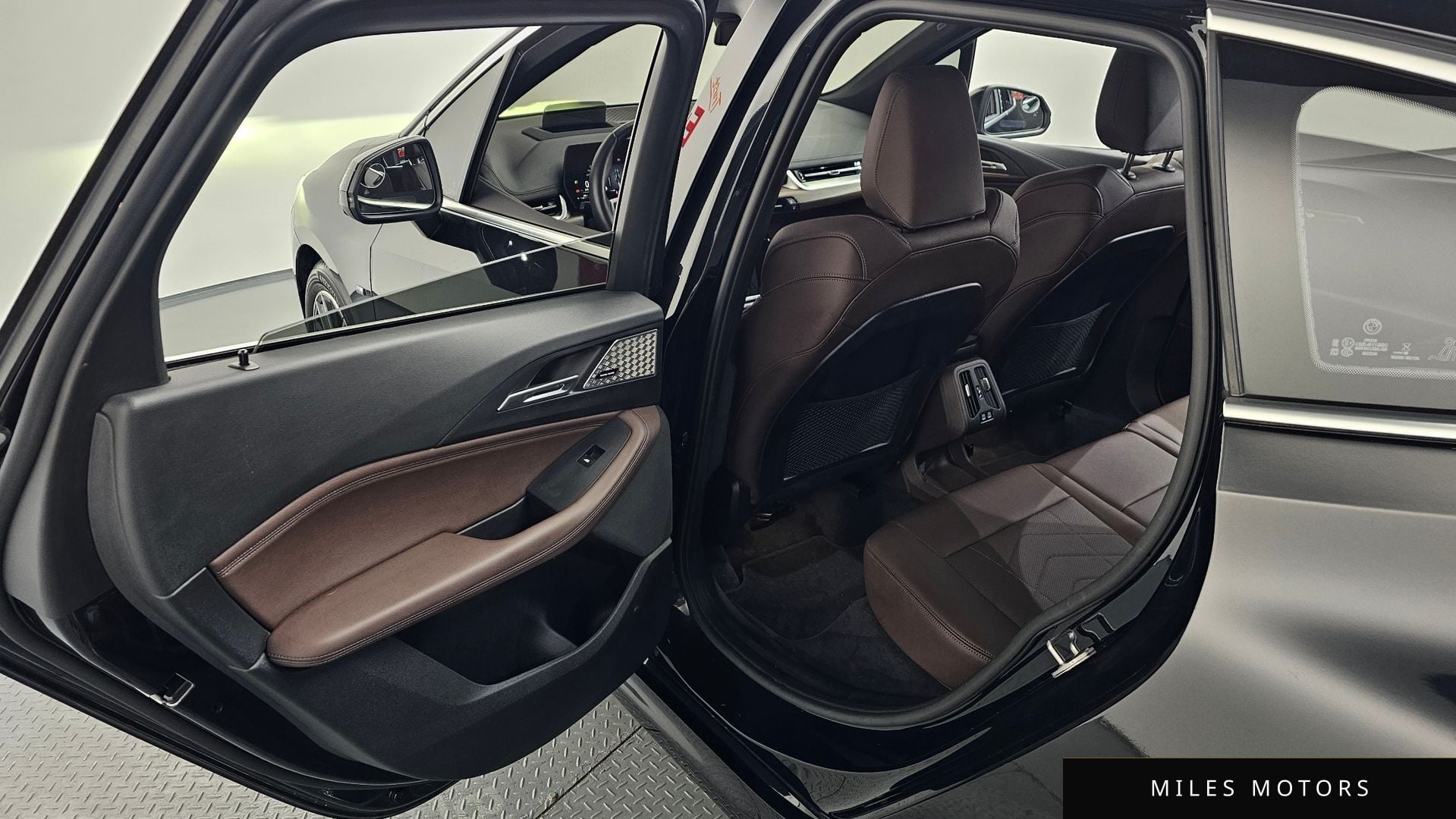 BMW 2-Series 2023 — миниатюра 28