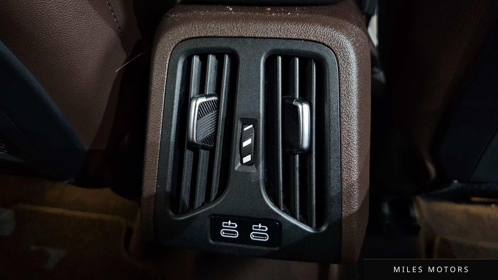 BMW 2-Series 2023 — миниатюра 33