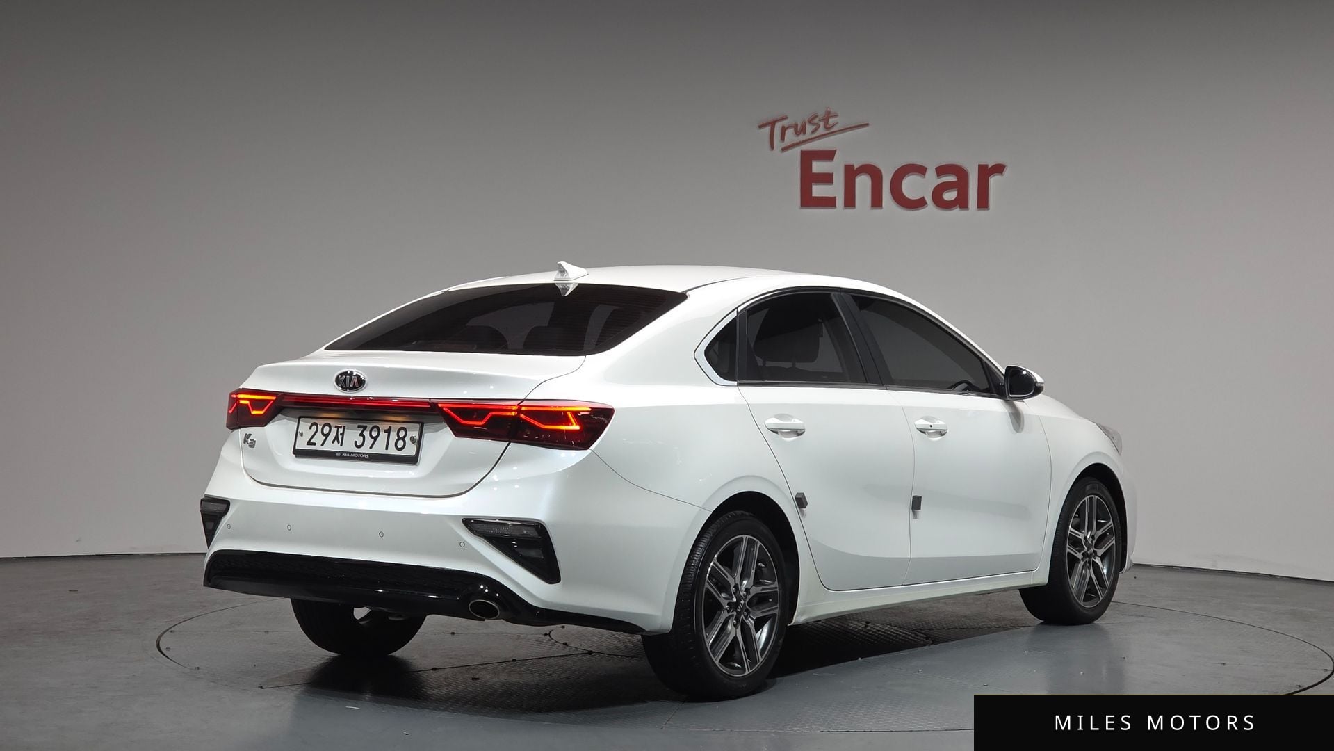 Kia K3 2019 — фото 1 из 12